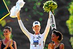 Andy Schleck auf dem Schlusspodest der Tour de France 2009